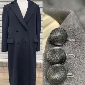 1990s Burberry Velvet Trim and Buttons Coat